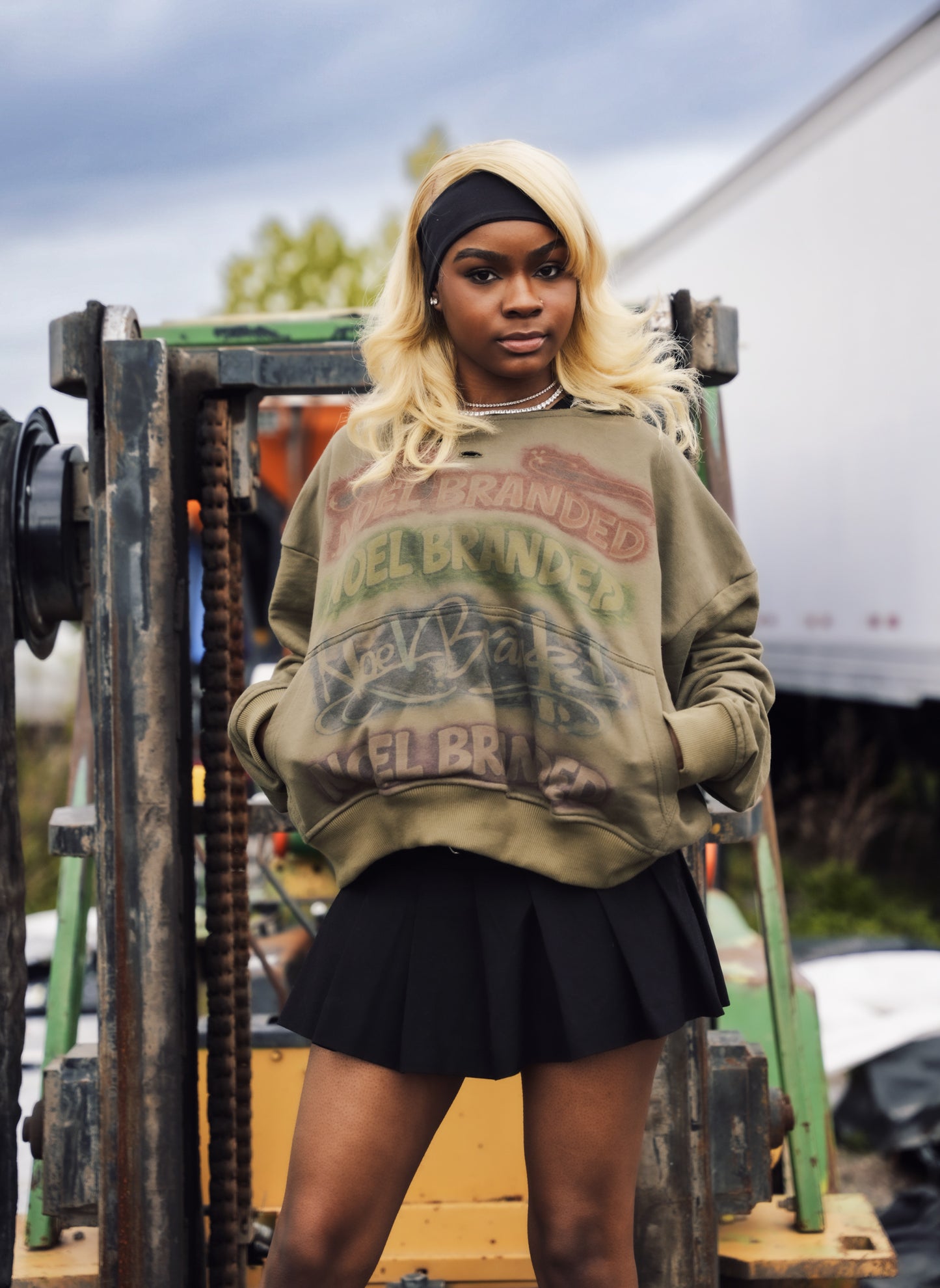Graffiti Multi Logo Noel Hoodie Olive Green